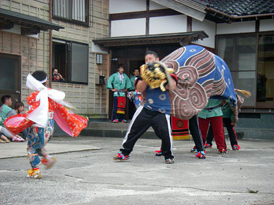 shishimai.JPG